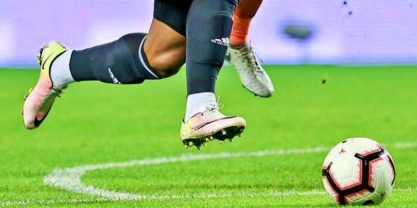 Futbol maçında aşiret kavgası: Yüzlerce kişi silahlı çatışmaya girdi!