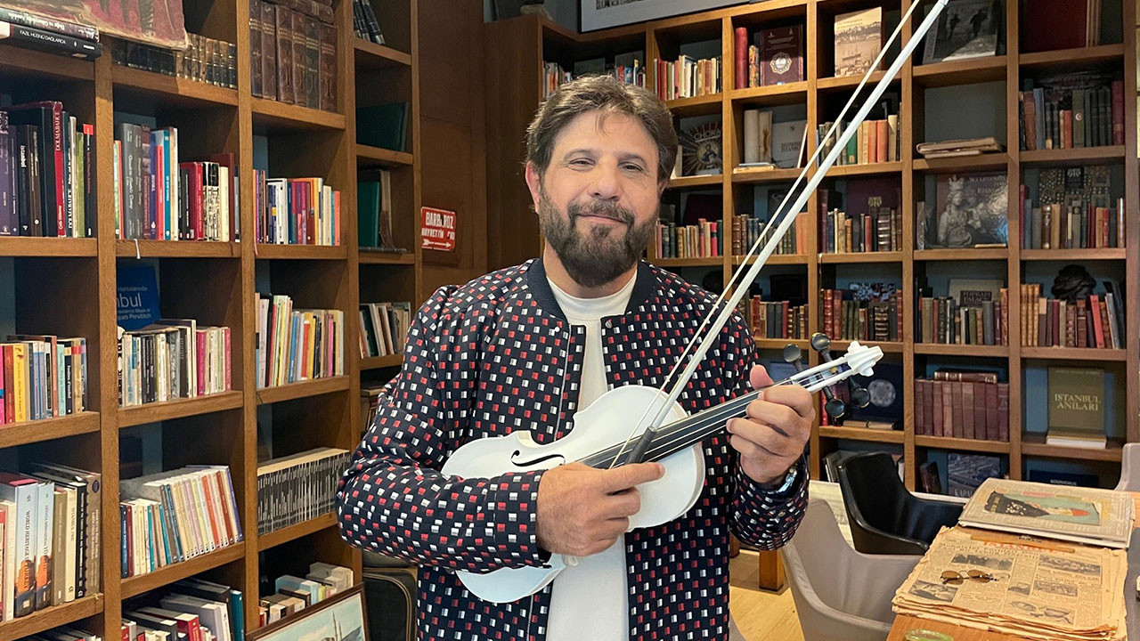 İranlı keman virtüözü Dr. Bijan Mortazavi konser gelirini koronavirüs hastalarına bağışlayacak