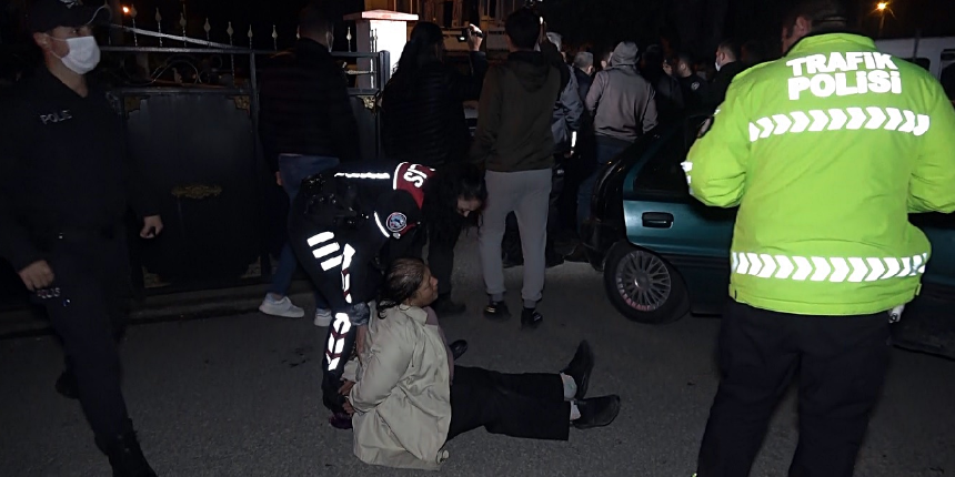 'Dur' ihtarına uymayan şüpheliler polislerden 5 kilometre kaçabildi