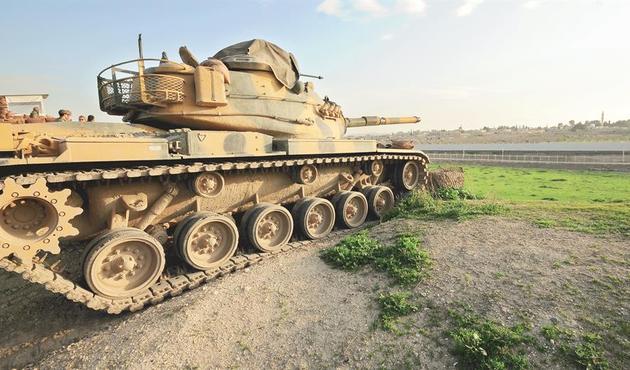 PYD-YPG bu kez Akçakale sınırında saldırdı...