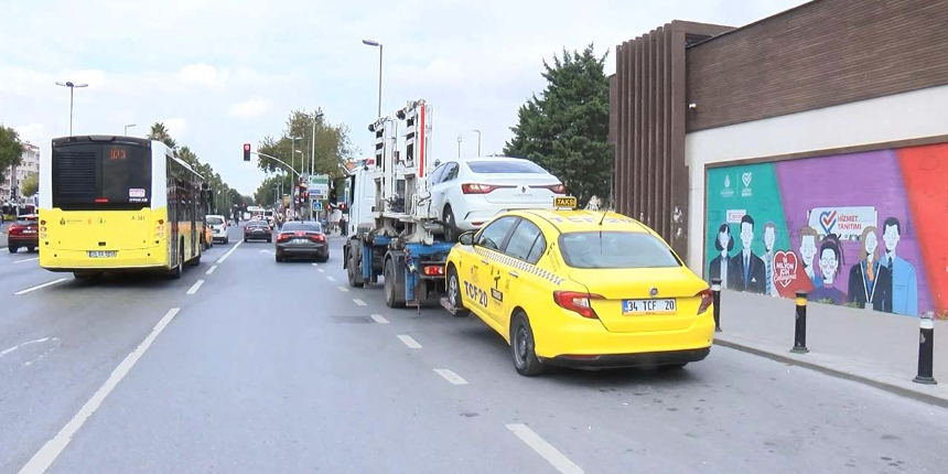 Polis ekiplerinden taksici denetimi: Aracı bağlanınca kendini böyle savundu