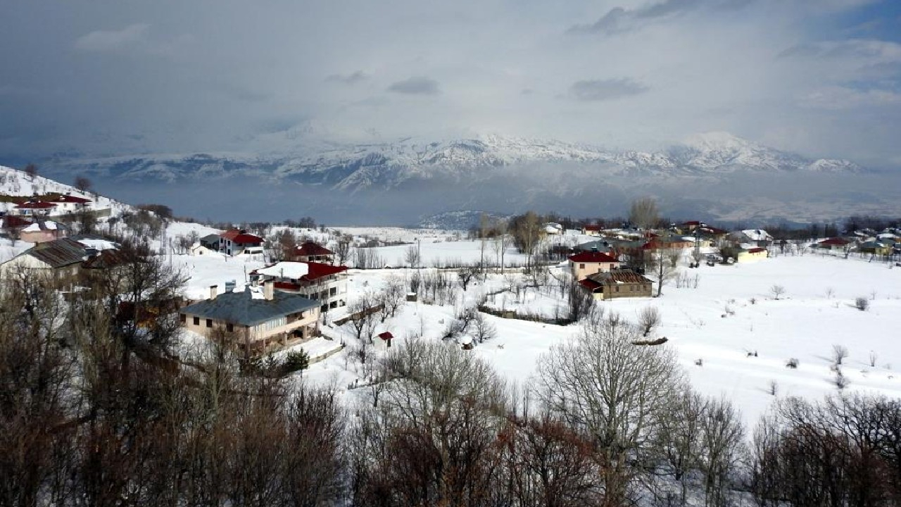 Doğu Anadolu’da pazartesiden itibaren kar bekleniyor, hava sıcaklığı 10 derece düşecek