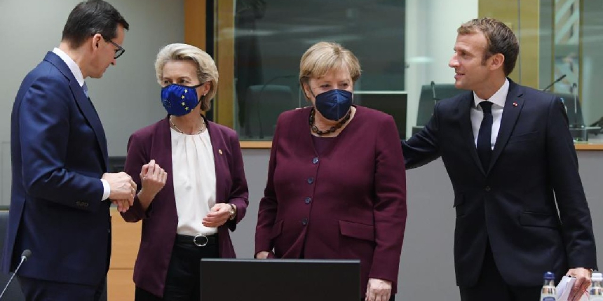 AB Liderler Zirvesi'nde Merkel'e veda...