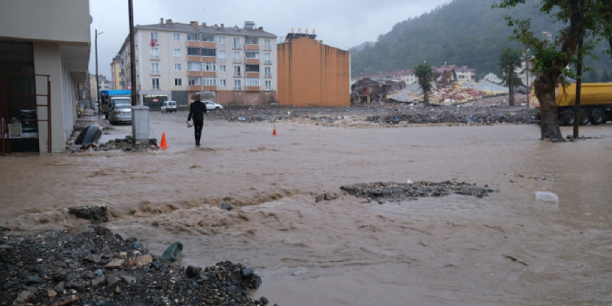 Bozkurt ilçesinin sokakları yeniden sular altında kaldı