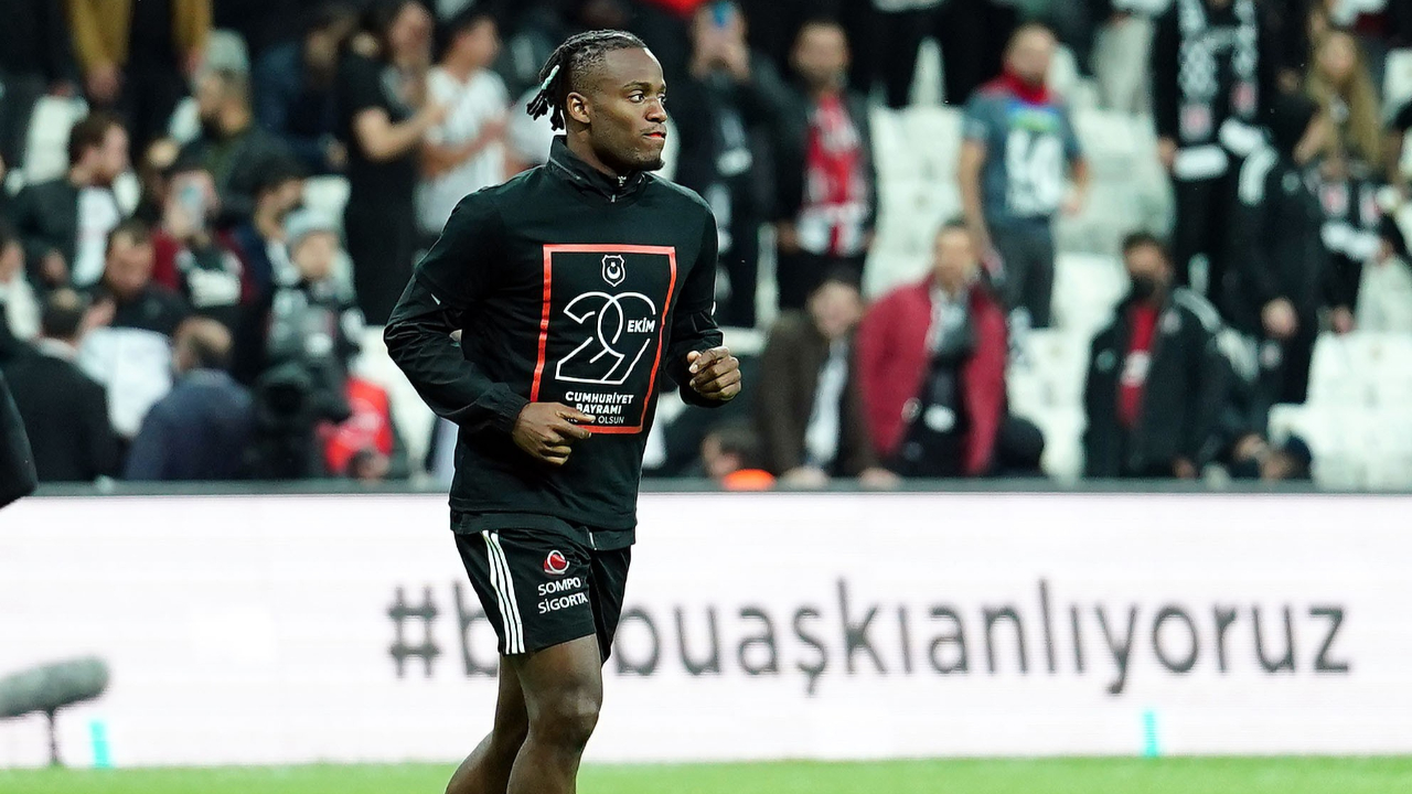 Derbide gözler Michy Batshuayi'de