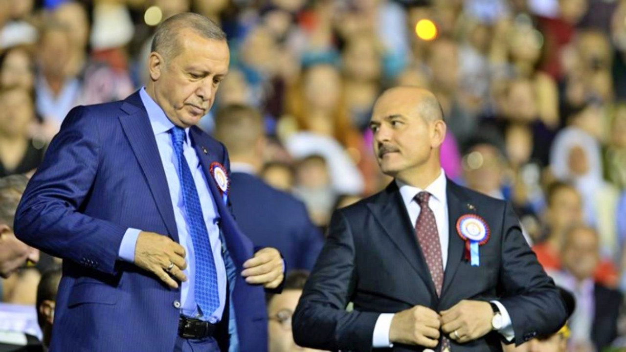 "İnşallah Cumhurbaşkanımız kızmaz" diyen Bakan Soylu'dan dikkat çeken anı: 'Erkekleri listeden çıkarın' dedi!