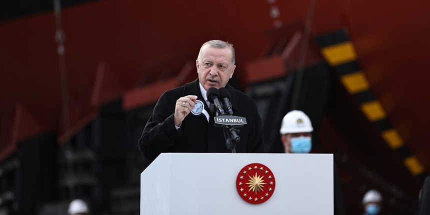 Rus basını: Erdoğan'ın karşısında dize gelmek zorunda kaldılar