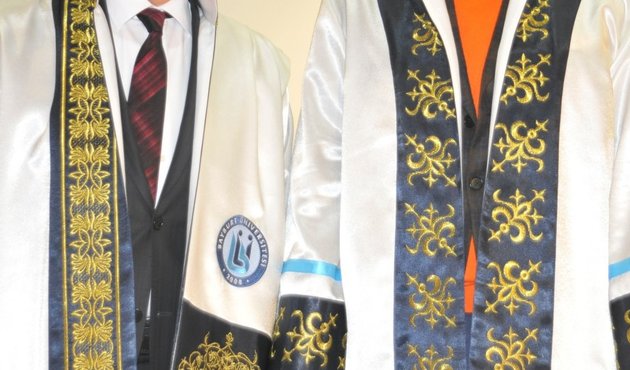 Rektörlerin yurtdışı seyahatlerine KHK düzenlemesi...