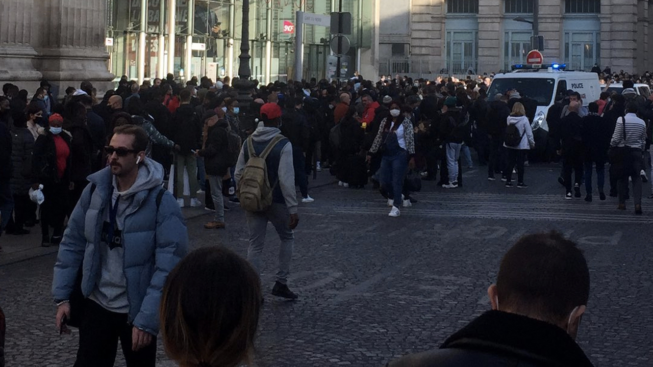 Paris'te bomba ihbarı! Tren istasyonu boşaltıldı