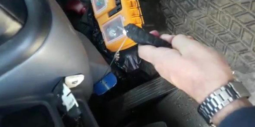 Polis ekipleri şaşkına döndü! Kamyon şoförü radardan kaçmak için çelik halatlı düzenek kurdu