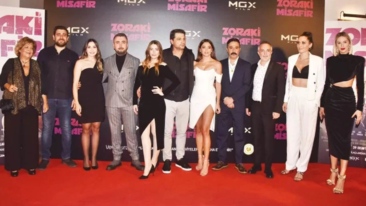 Uğur Yücel ve Gürgen Öz rol aldıkları “Zoraki Misafir” filminin galasına katılmadı