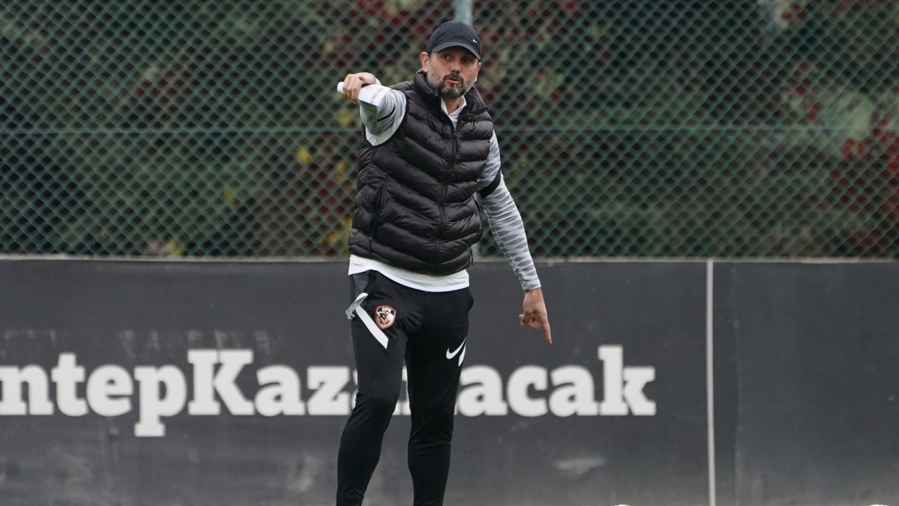 Erol Bulut: "Deplasmandaki talihsizliğimizi Galatasaray maçıyla değiştirmek istiyoruz"