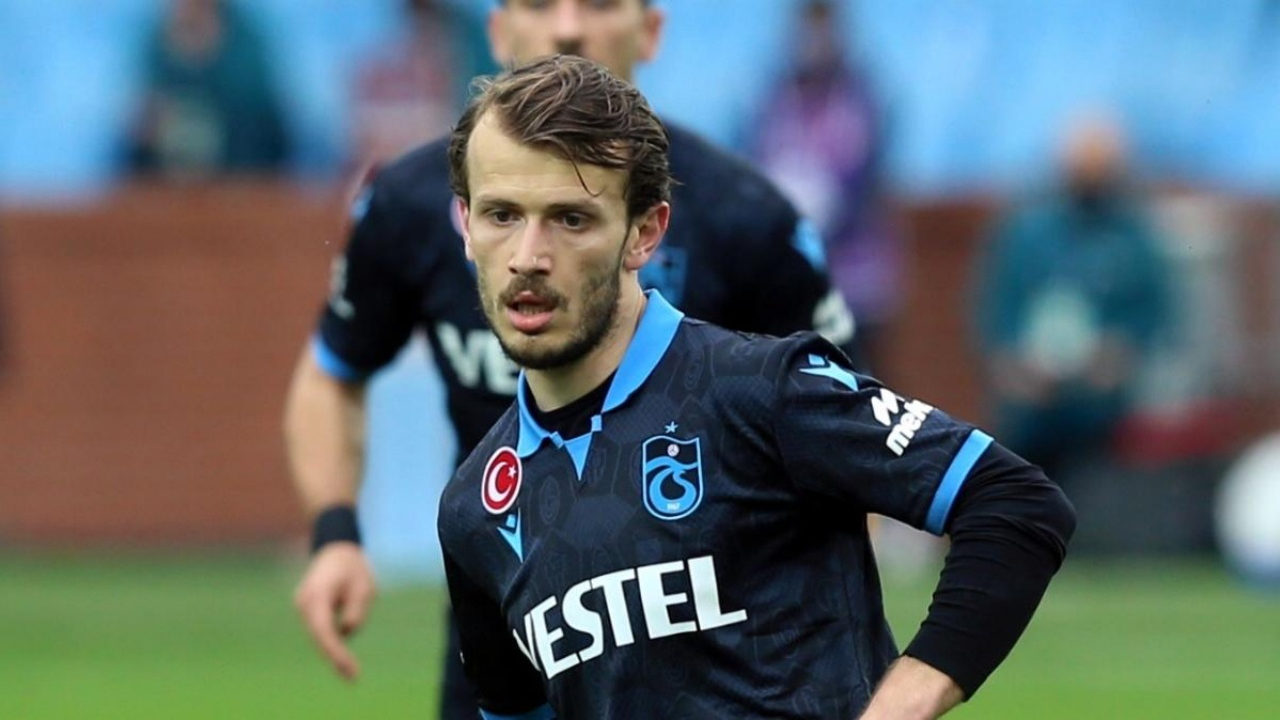 Trabzonspor'da transfer... Abdülkadir Parmak devre arasında Antalyaspor'a kiralanıyor