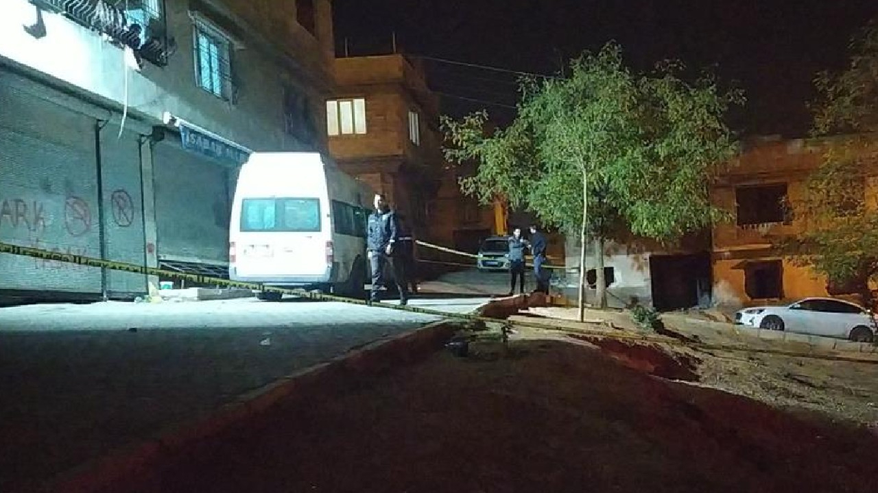 Komşu iki aile arasında silahlı kavga: 2'si ağır 5 yaralı
