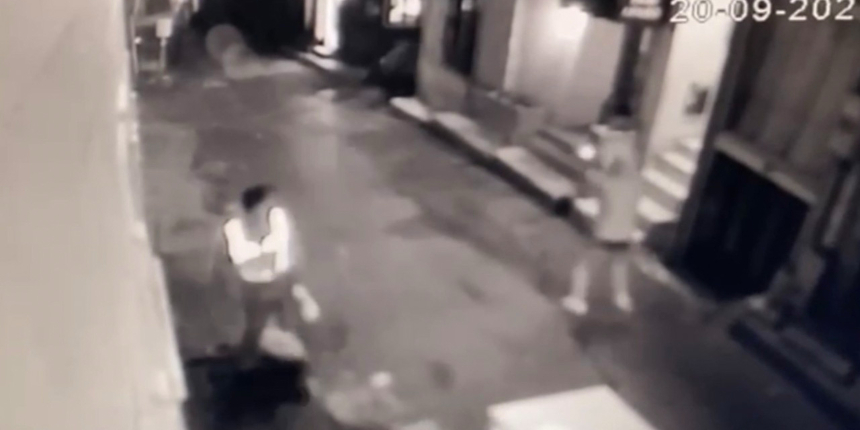 İstanbul'un göbeğinde dehşet anları! Börekçide otururken çatışmanın ortasında kaldılar