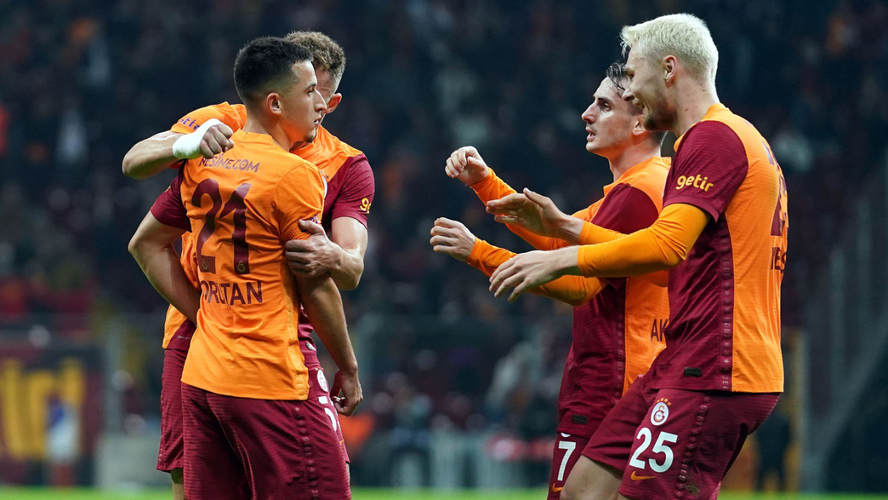 Gaziantep FK engelini 2-0'la geçen Galatasaray, Seyrantepe'de seriye bağladı...