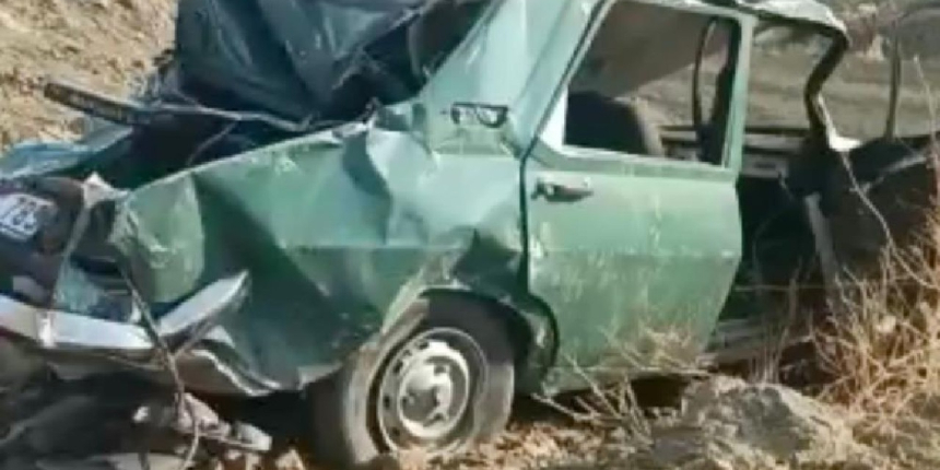 Otomobil uçuruma yuvarlandı: 1 ölü, 2 yaralı