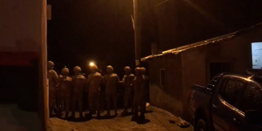 Uygunsuz mesaj cinayeti! Annesine mesaj atan köylüsüne kurşun yağdırdı