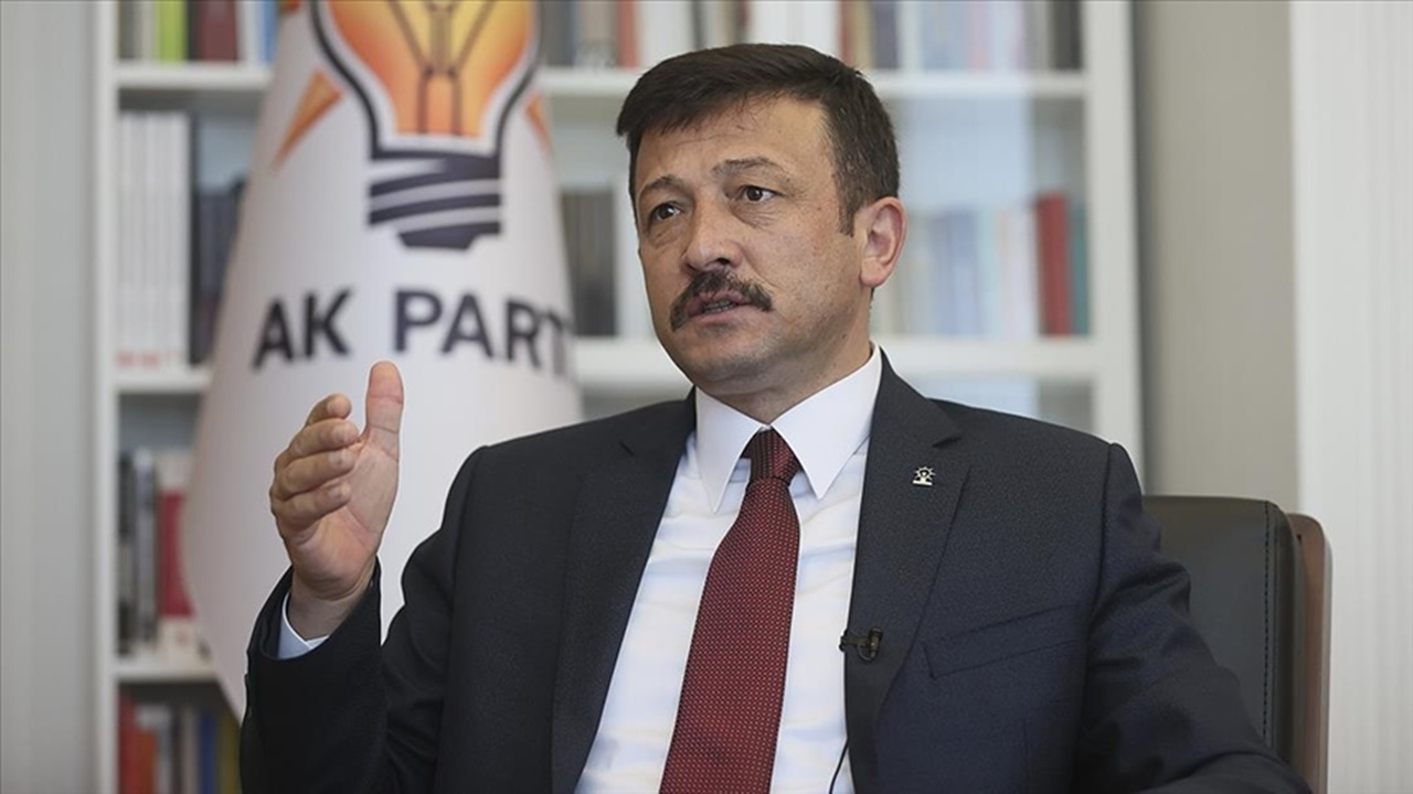 AK Parti'li Hamza Dağ: Adayı ilanla arasınlar