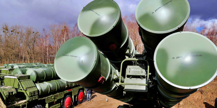 ABD, müttefiği Hindistan'ın S-400 almasında yaptırım sebebi görmedi!