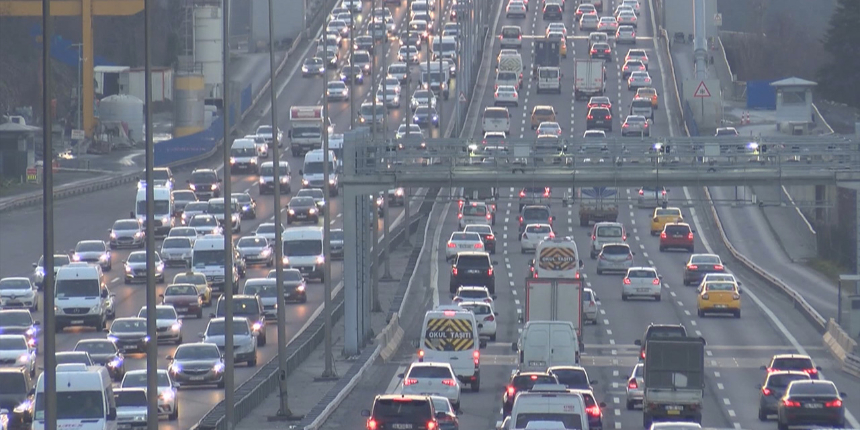 İstanbul'da trafikle birlikte artan tehlike: 4 ilçede yaşayanlar için uyarı