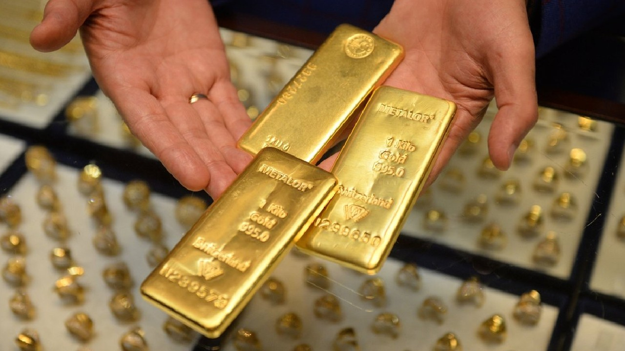 Altının kilogramı 552 bin 500 liraya yükseldi!