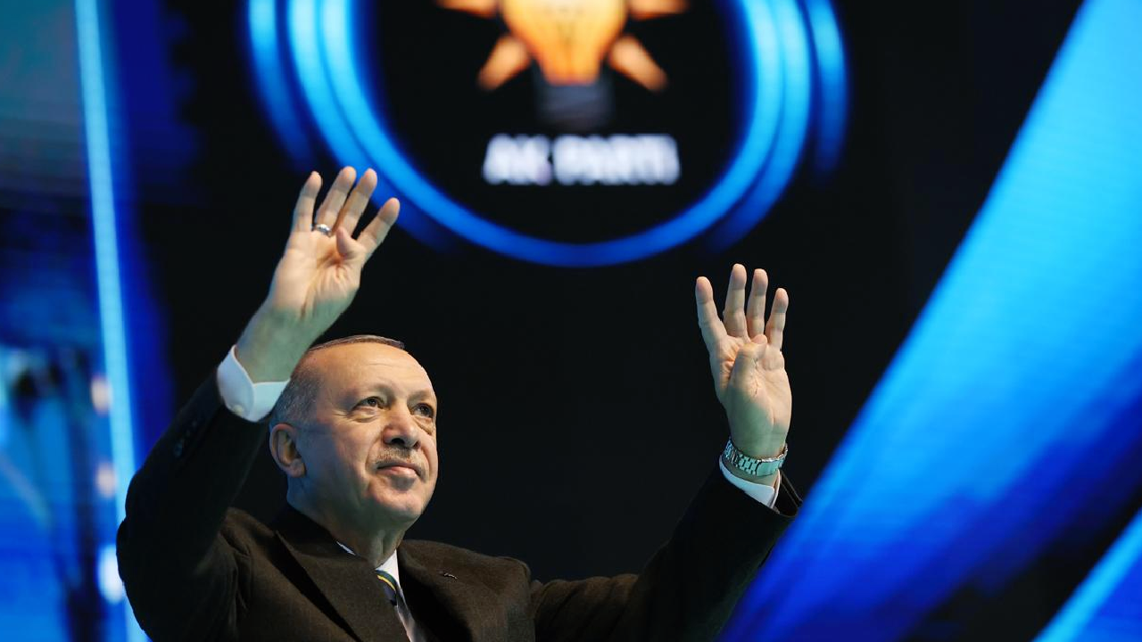 Cumhurbaşkanı Erdoğan'dan AK Parti'nin iktidara gelişinin 19. yılı paylaşımı
