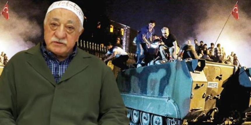 FETÖ elebaşı Gülen'in darbe mesajını verdiği anda yanında olan isimler ortaya çıktı!