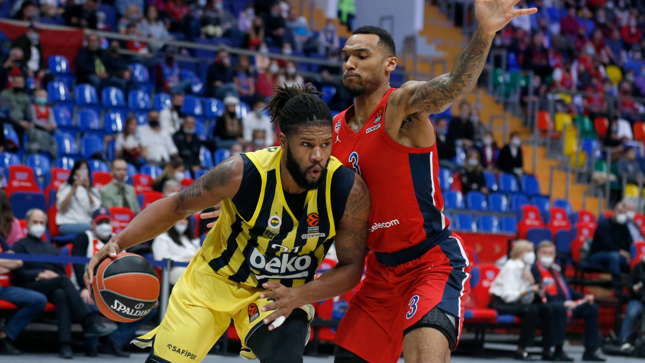 Fenerbahçe Beko'dan CSKA deplasmanda galibiyeti... De Colo & Vesely ikilisinden 35 sayı