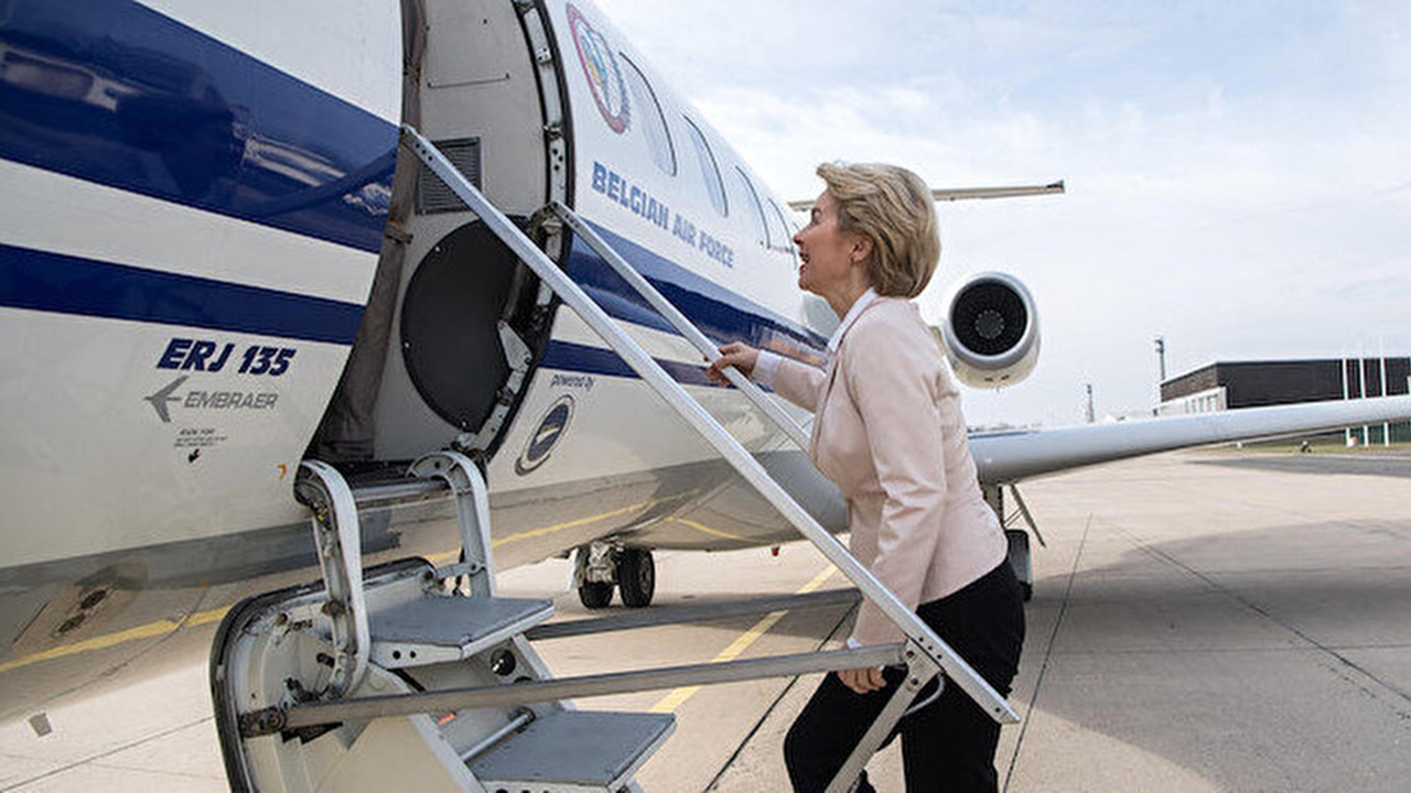 AB Komisyonu Başkanı Leyen'e Alman basınından özel jet eleştirisi