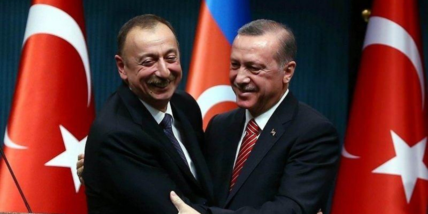 Cumhurbaşkanı Erdoğan ve mevkidaşı Aliyev'in 18 yıllık faaliyetleri kitaplaştı: Beraber Yürüdük Biz Bu Yollarda!