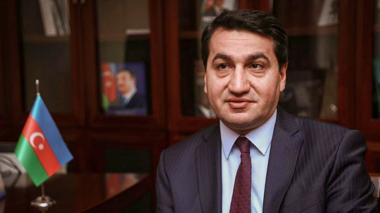 Hacıyev: Ermenistan, barış içinde yaşamak psikolojisini kabul etmeli!