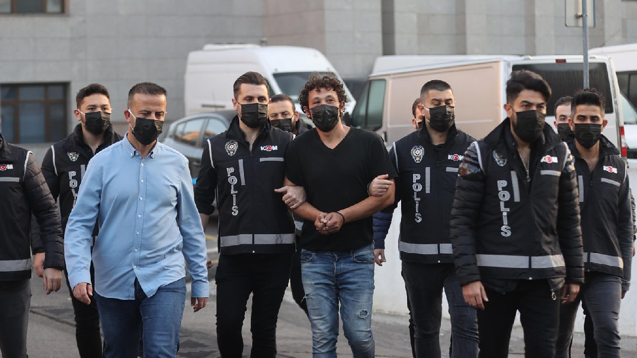 Çiftlik Bank soruşturmasında yeni gelişme! Fatih Aydın tutuklanması talebiyle mahkemeye sevk edildi!