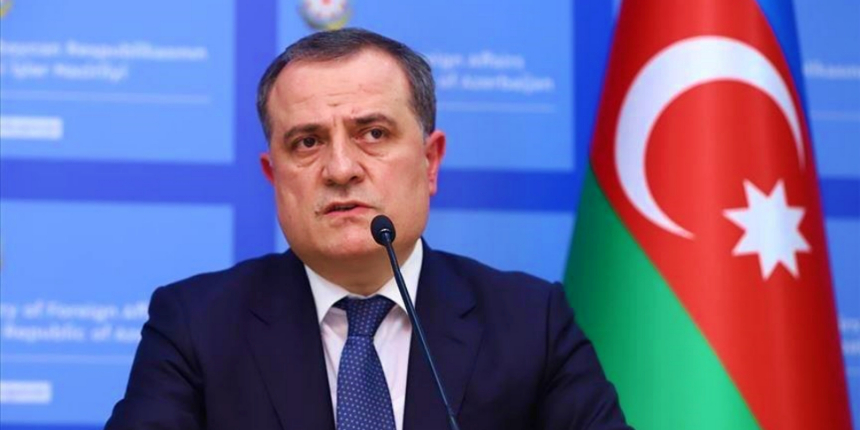 Azerbaycan Dışişleri Bakanı: İran'la ilişkiler olumlu yönde gelişecek!
