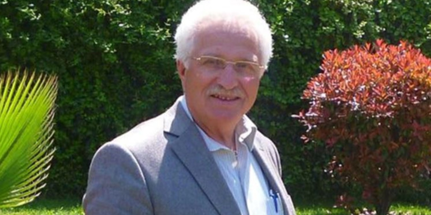 RTEÜ İlahiyat Fakültesi eski dekanı Prof. Dr. Kemal Sandıkçı koronavirüsten hayatını kaybetti