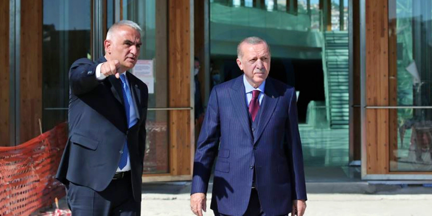 "İlk kabinede Cumhurbaşkanı Erdoğan'dan 3 talimat aldım" diyen Bakan Ersoy bu görevleri tek tek açıkladı!