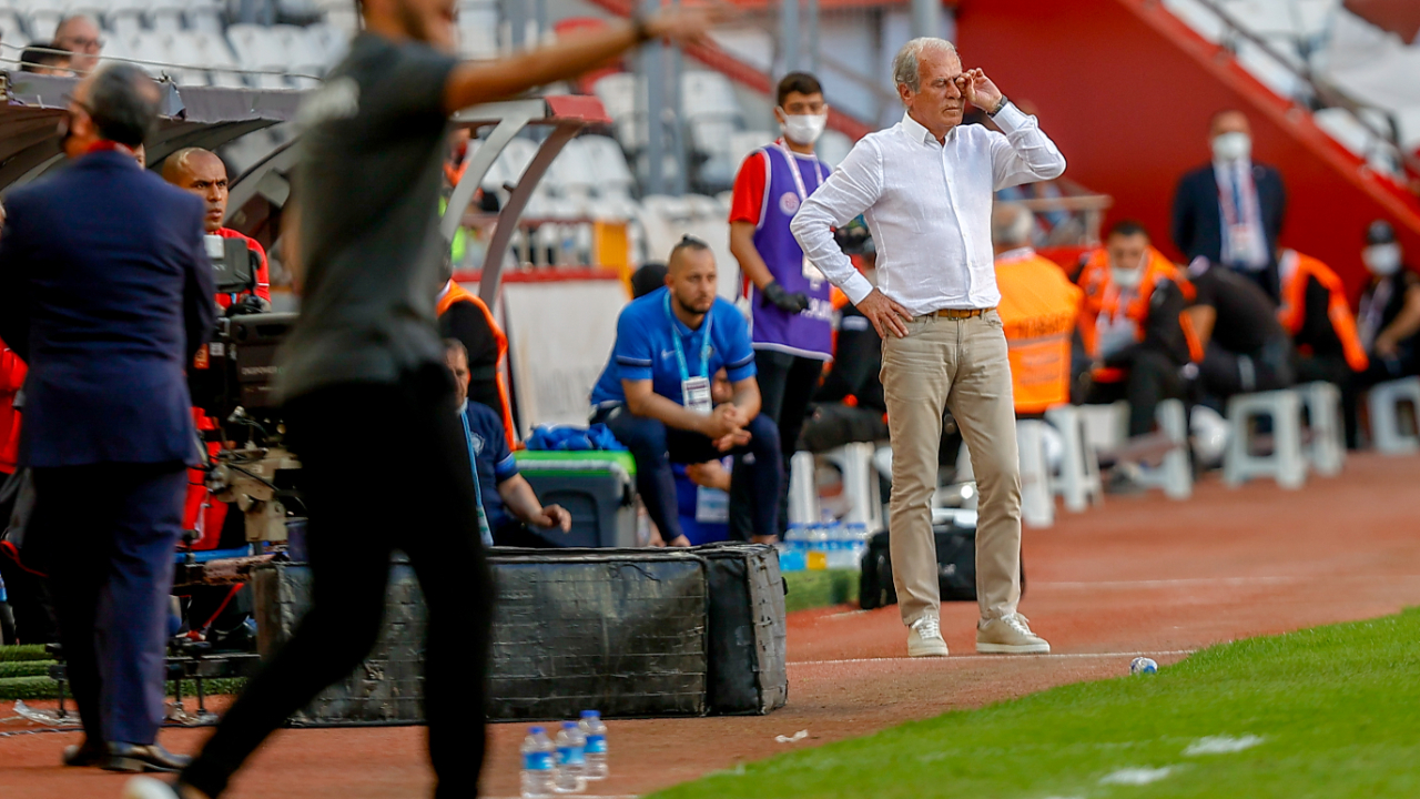 Mustafa Denizli: Bu takıma güveniyoruz, şartlar ne olursa olsun başaracağız