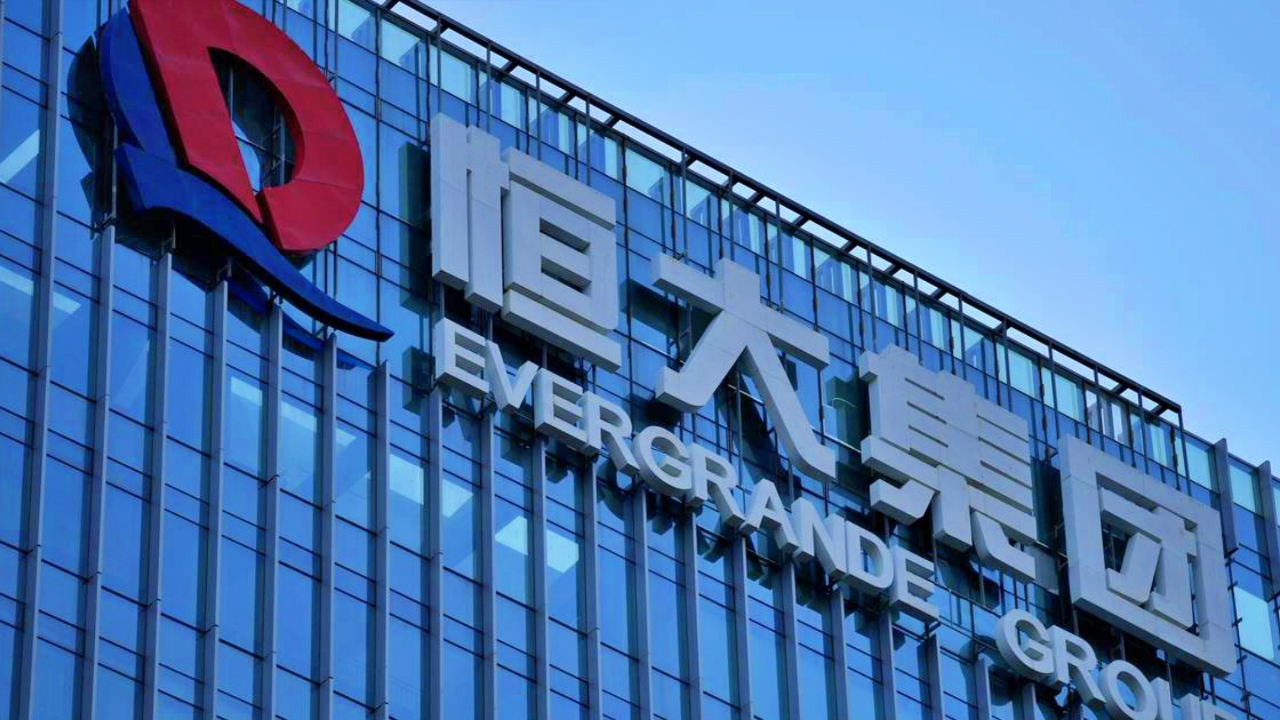 Para piyasalarında panik: Çinli Evergrande şirketi iflas etti!