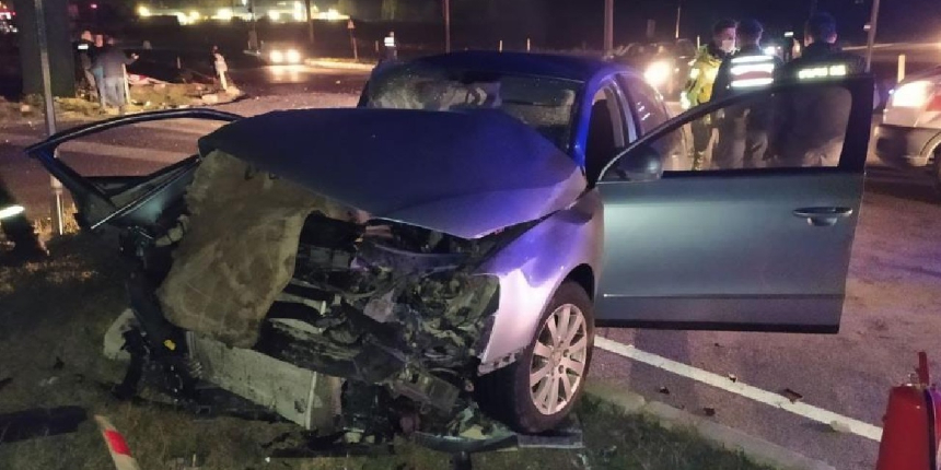 Tekirdağ'da kamyonla otomobil çarpıştı: 1 ölü, 3 yaralı