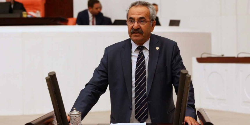 Eski HDP Milletvekili Behçet Yıldırım terör örgütüne üye olmak suçundan tutuklandı