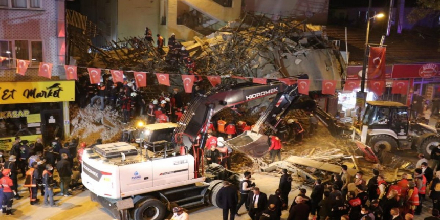 Malatya'da kolon kesilmesi sonucu çöken bina soruşturmasında sıcak gelişme: Adliyeye sevk edildiler!