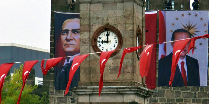 Kayseri'de sirenler yanlışlıkla saat 09:00'da çaldı!