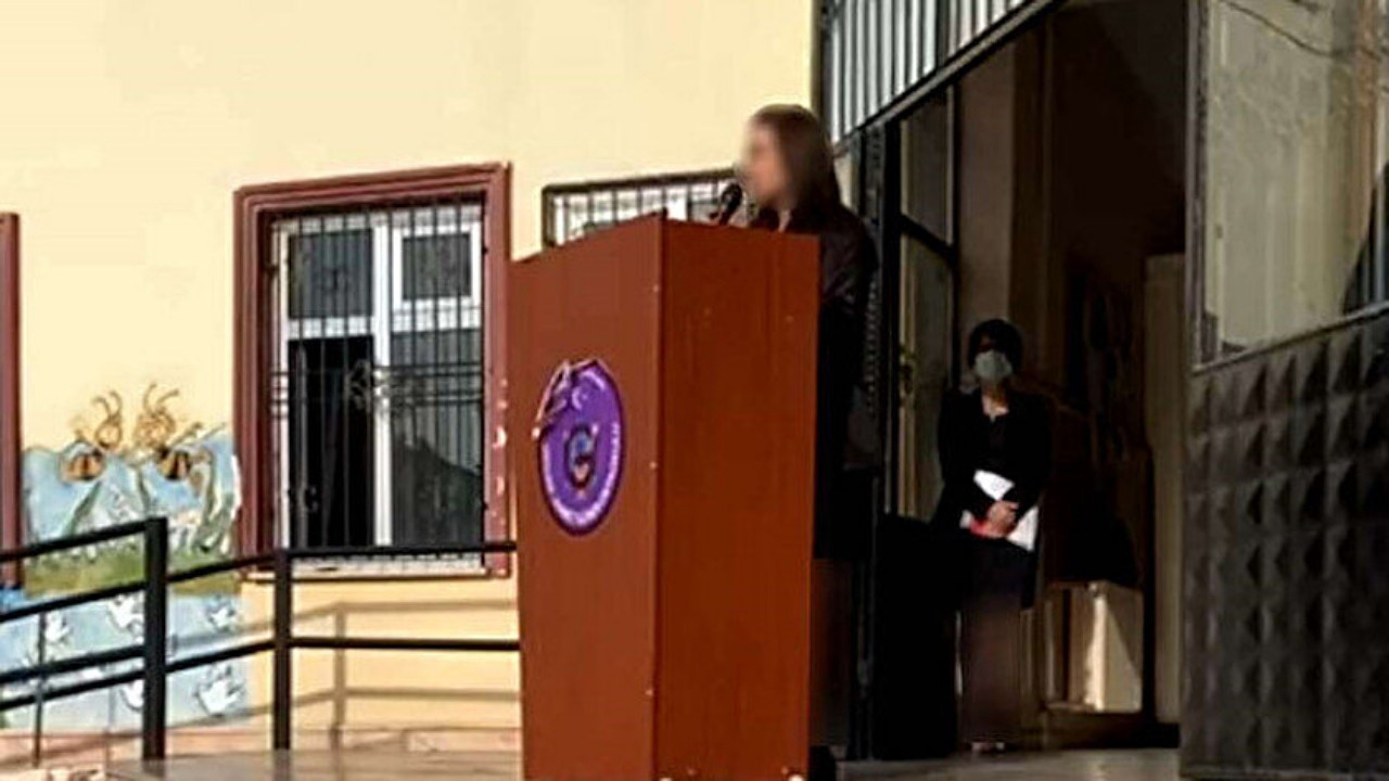 Atatürkçülük adı altında İslam düşmanlığı: Öğretmen, ümmete nefret kustu!
