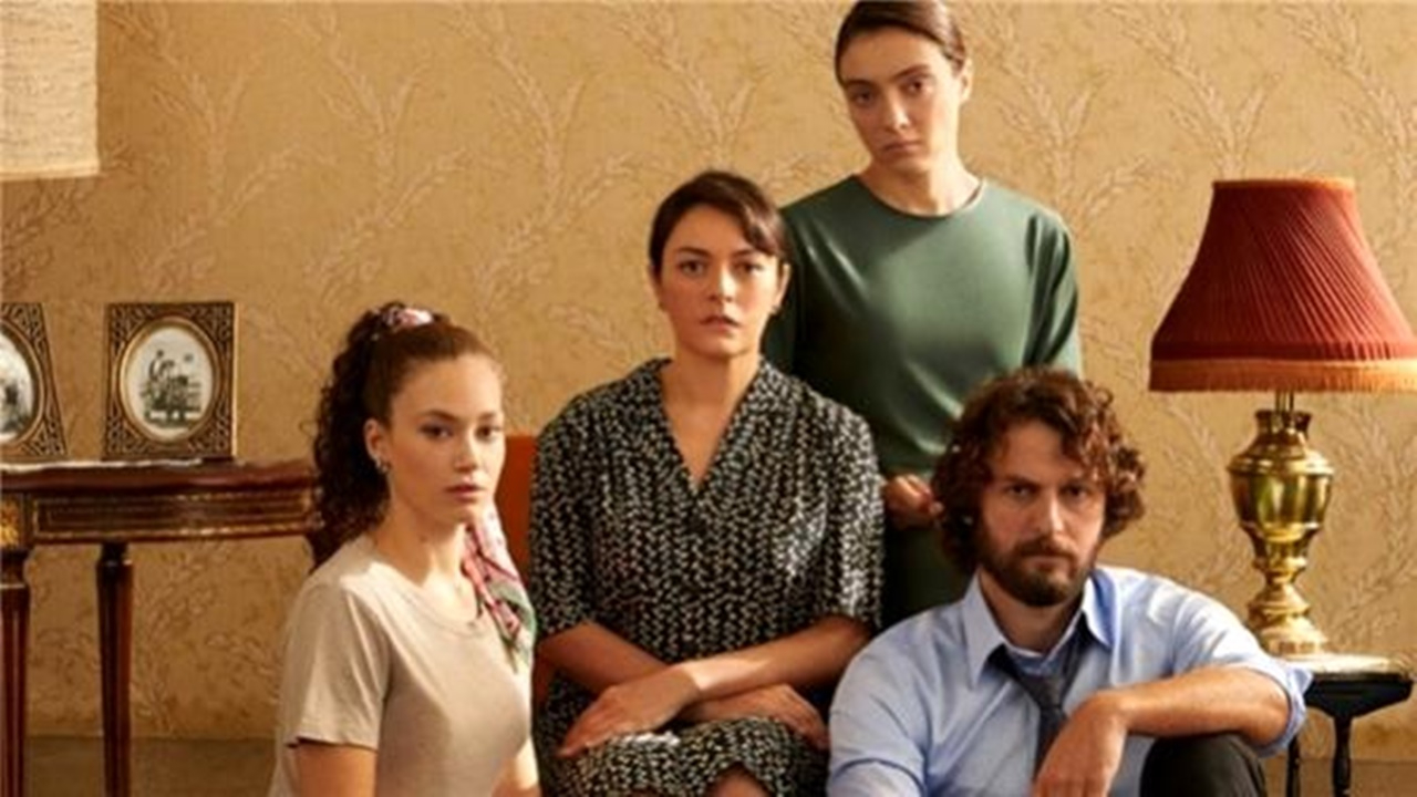 Masumlar Apartmanı dizisinde Rüya bitti! Zorlama karaktere yol verildi! Gidişi herkesi sevindirdi!
