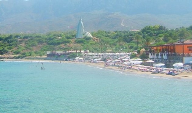 Kıbrıs Barış Harekatı'nın başladığı plaj özel şirkete kiralandı!
