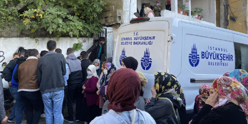 8 aylık hamile kadın, evinde doğalgaz borusuna asılı halde bulundu