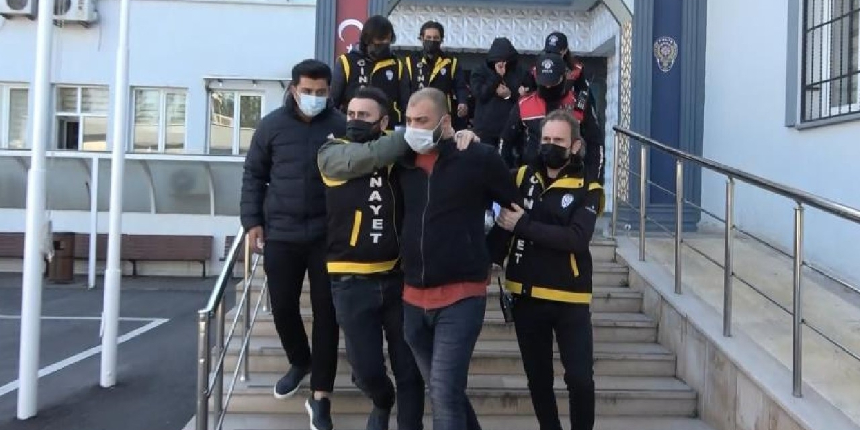 Boşandığı karısını öldürdükten sonra kaplıcaya giden zanlı tutuklandı