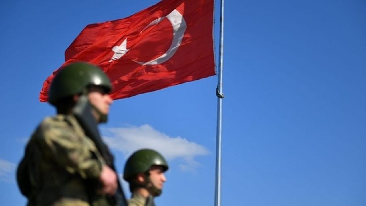 Kırmızı bültenle aranan DEAŞ'lı terörist, Suriye sınırında yakalandı