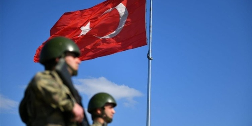 Kırmızı bültenle aranan DEAŞ'lı terörist, Suriye sınırında yakalandı