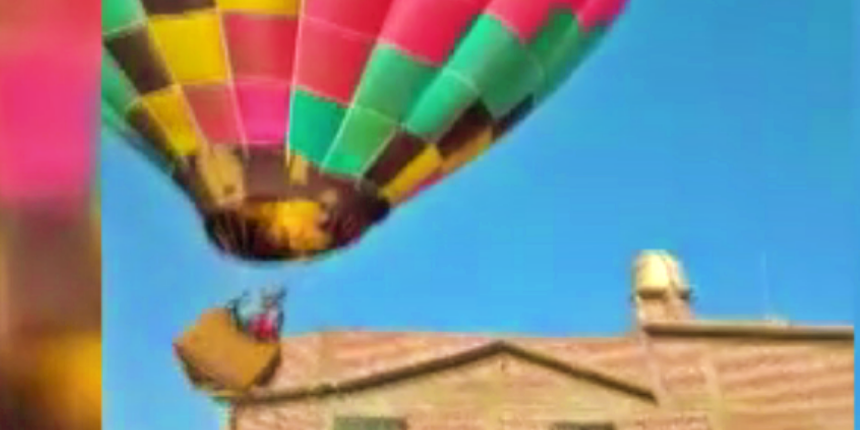 Kontrolden çıkan sıcak hava balonu yolcularıyla birlikte eve çarptı!